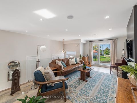 Photo 16 at 221 Virginia Avenue, Lumsden, Toronto