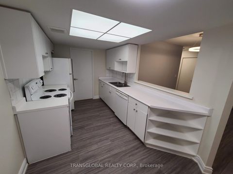 Photo 3 at 505 - 100 Observatory Lane, Observatory, Richmond Hill