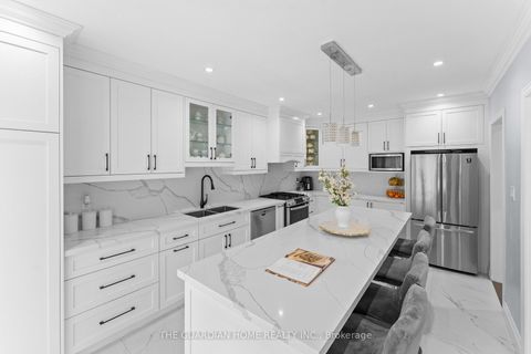 Photo 15 at 73 Crowther Drive, Woodland Hill, Newmarket