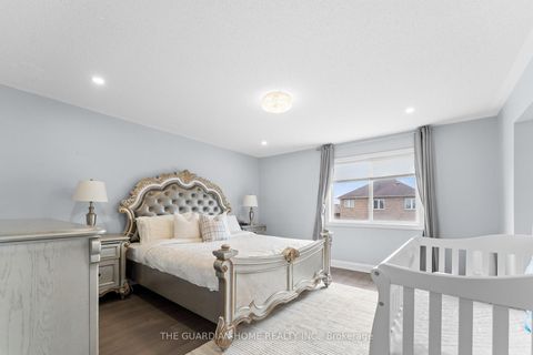 Photo 34 at 73 Crowther Drive, Woodland Hill, Newmarket