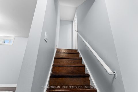 Photo 35 at 73 Crowther Drive, Woodland Hill, Newmarket