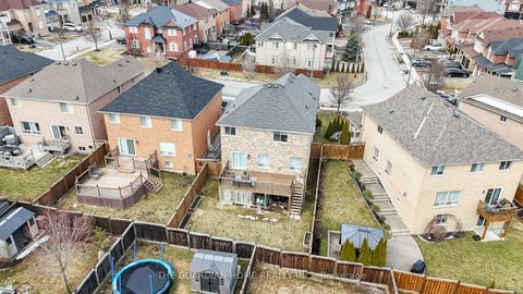 Photo 41 at 73 Crowther Drive, Woodland Hill, Newmarket