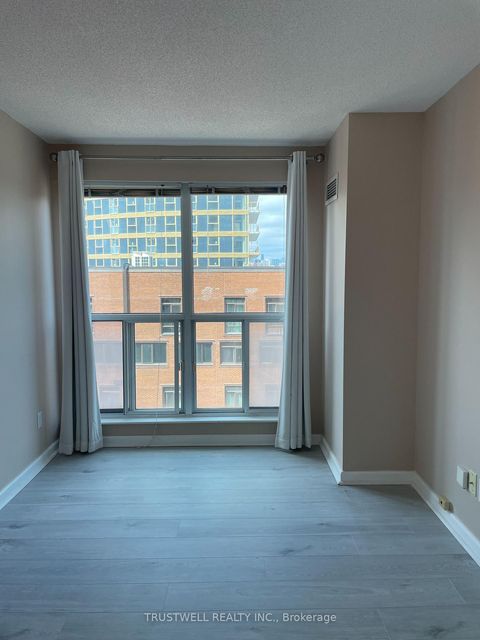 Photo 9 at 1905 - 8 Park Road, Moore Park, Toronto