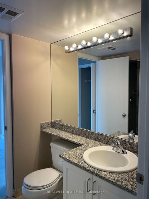 Photo 11 at 1905 - 8 Park Road, Moore Park, Toronto