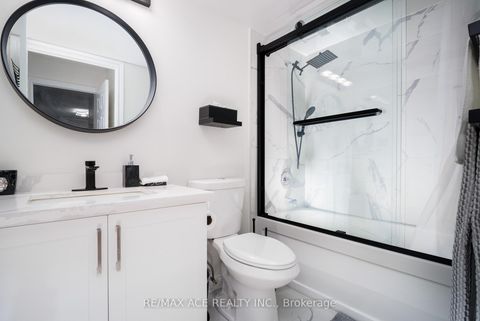 Photo 16 at 210 - 61 Town Centre Court, Bendale, Toronto