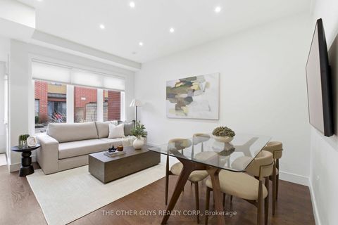 Photo 3 at 18 - 9R Clintwood Gate, Donalda, Toronto