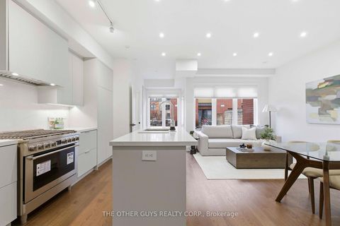 Photo 6 at 18 - 9R Clintwood Gate, Donalda, Toronto