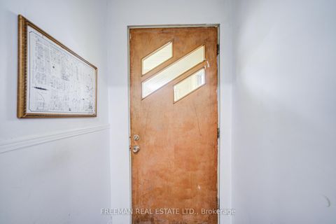 Photo 14 at 617 Clinton Street, Annex, Toronto