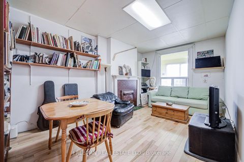 Photo 16 at 617 Clinton Street, Annex, Toronto