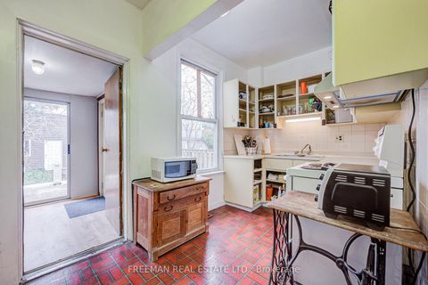 Photo 20 at 617 Clinton Street, Annex, Toronto