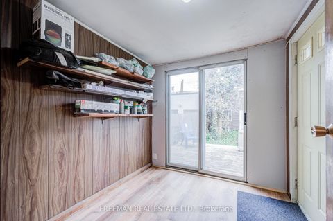 Photo 21 at 617 Clinton Street, Annex, Toronto