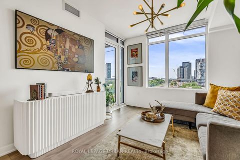 Photo 13 at 611 - 27 Bathurst Street, Waterfront Communities C1, Toronto