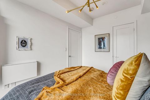Photo 18 at 611 - 27 Bathurst Street, Waterfront Communities C1, Toronto
