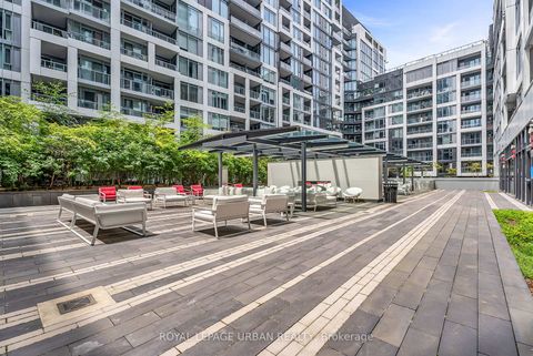 Photo 33 at 611 - 27 Bathurst Street, Waterfront Communities C1, Toronto