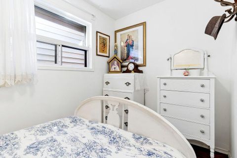 Photo 10 at 186 Cedric Avenue, Oakwood Village, Toronto
