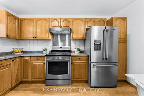 Photo 9 at 16 Lorne Street, Sutton & Jackson's Point, Georgina