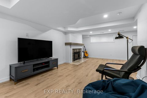 Photo 22 at 16 Lorne Street, Sutton & Jackson's Point, Georgina