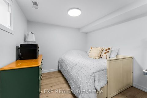 Photo 27 at 16 Lorne Street, Sutton & Jackson's Point, Georgina