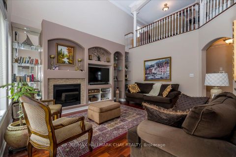 Photo 14 at 30 Birkhall Place N, Shore, Barrie