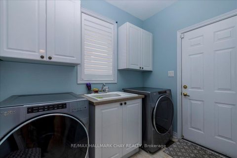 Photo 16 at 30 Birkhall Place N, Shore, Barrie