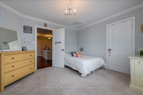 Photo 26 at 30 Birkhall Place N, Shore, Barrie