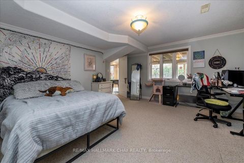 Photo 36 at 30 Birkhall Place N, Shore, Barrie