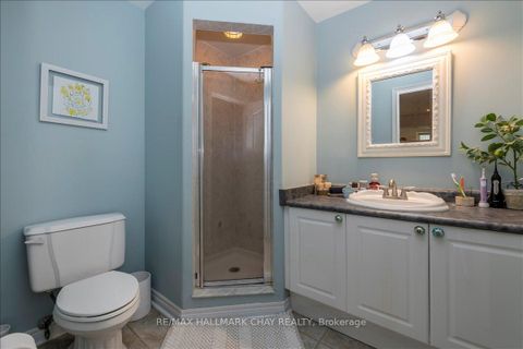 Photo 38 at 30 Birkhall Place N, Shore, Barrie