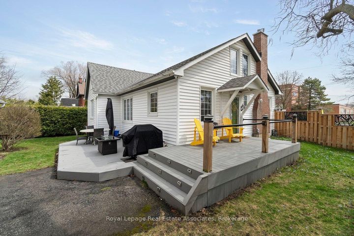 Photo 34 at 32 Craig Street, Downtown Brampton, Brampton