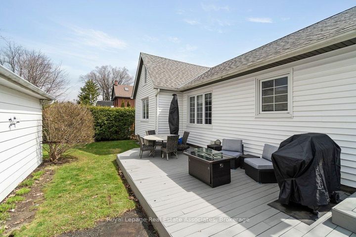 Photo 35 at 32 Craig Street, Downtown Brampton, Brampton