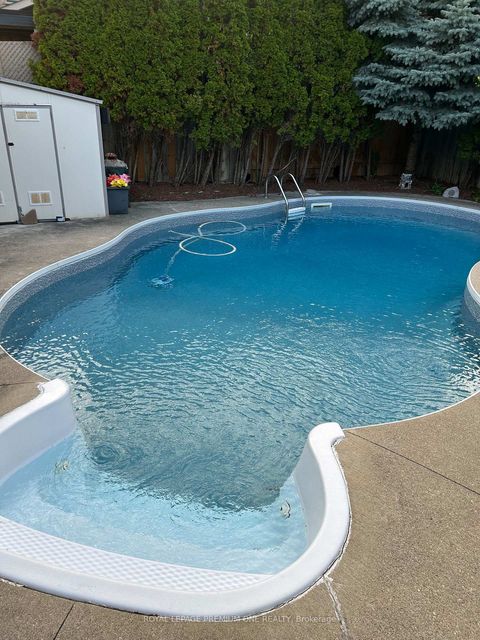 Photo 16 at 1370 Clarence Street, Sonoma Heights, Vaughan