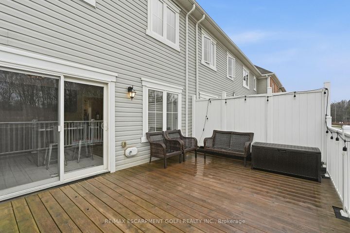 Photo 25 at 15 - 230 Avonsyde Boulevard, Waterdown, Hamilton