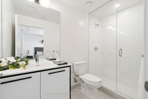 Photo 22 at 018 - 185 Deerfield Road, Central Newmarket, Newmarket