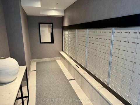 Photo 44 at 018 - 185 Deerfield Road, Central Newmarket, Newmarket