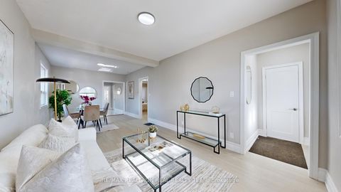 Photo 8 at 23 Marsh Road, Birchmount, Toronto