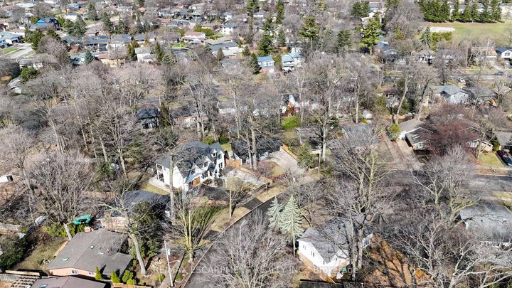 Photo 39 at 1915 Delaney Drive, Clarkson, Mississauga