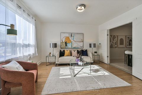 Photo 4 at 5 Regent Street, Eglinton West, Toronto