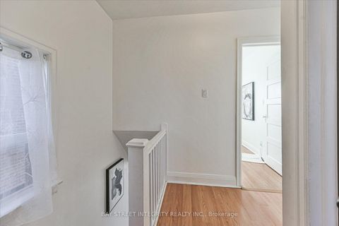 Photo 11 at 5 Regent Street, Eglinton West, Toronto