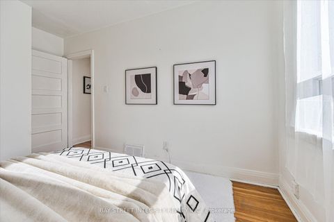 Photo 14 at 5 Regent Street, Eglinton West, Toronto