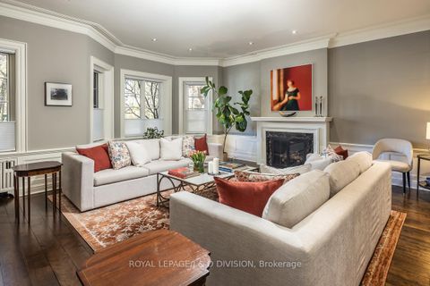 Photo 4 at 17 Parkwood Avenue, Casa Loma, Toronto