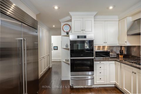 Photo 14 at 17 Parkwood Avenue, Casa Loma, Toronto