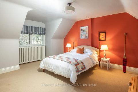 Photo 37 at 17 Parkwood Avenue, Casa Loma, Toronto