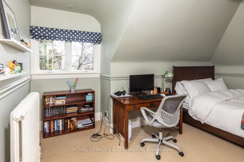 Photo 41 at 17 Parkwood Avenue, Casa Loma, Toronto