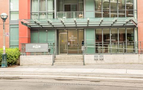 Photo 3 at 901 - 50 Bruyeres Mews, Niagara, Toronto
