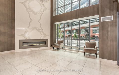 Photo 6 at 901 - 50 Bruyeres Mews, Niagara, Toronto