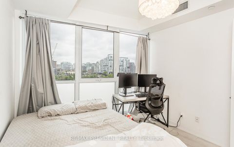 Photo 23 at 901 - 50 Bruyeres Mews, Niagara, Toronto