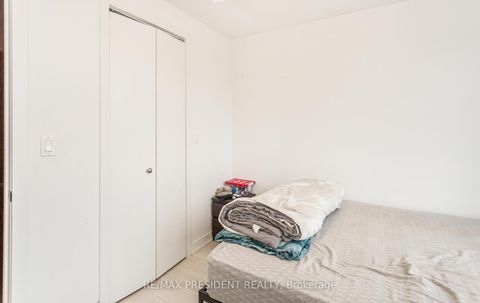 Photo 24 at 901 - 50 Bruyeres Mews, Niagara, Toronto