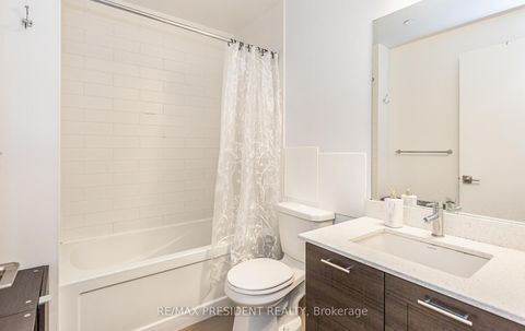 Photo 25 at 901 - 50 Bruyeres Mews, Niagara, Toronto