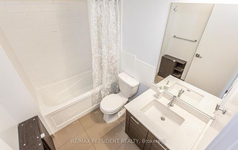 Photo 26 at 901 - 50 Bruyeres Mews, Niagara, Toronto
