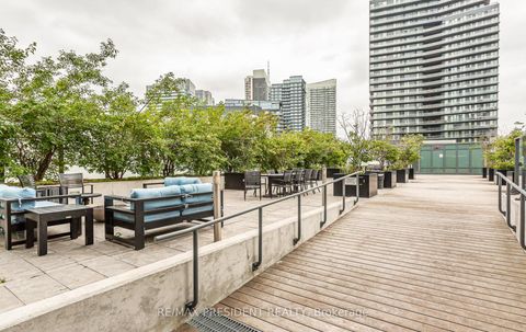 Photo 37 at 901 - 50 Bruyeres Mews, Niagara, Toronto