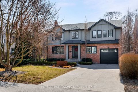 Photo 2 at 9 Bernice Avenue, Queensway, Toronto